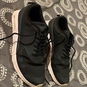 Women’s Nike almost new size 7 running shoes